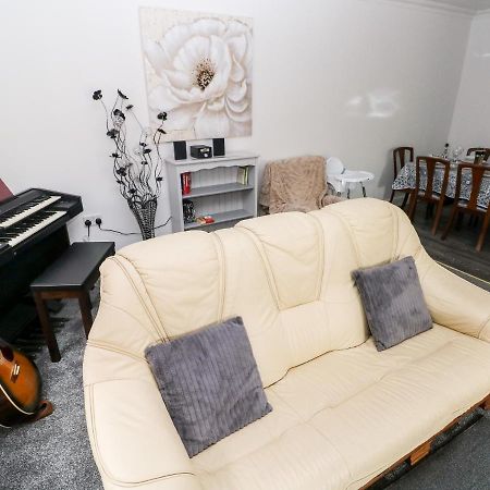 펨브룩도크 23 Charles Thomas Avenue 빌라 외부 사진