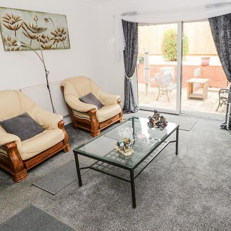 펨브룩도크 23 Charles Thomas Avenue 빌라 외부 사진